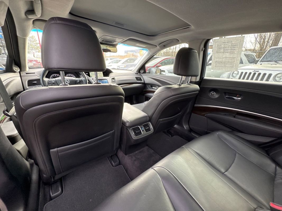 Used 2017 Acura RLX w/ Technology Package image 14