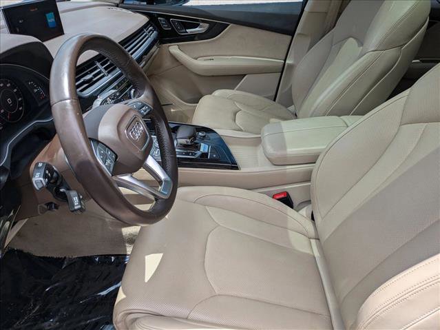 Used 2019 Audi Q7 3.0T Prestige w/ Prestige Package AWD/4WD image 16