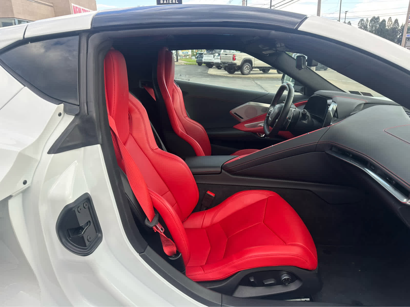 Used 2023 Chevrolet Corvette Stingray Preferred Cpe w/ Z51 Performance Package RWD image 21