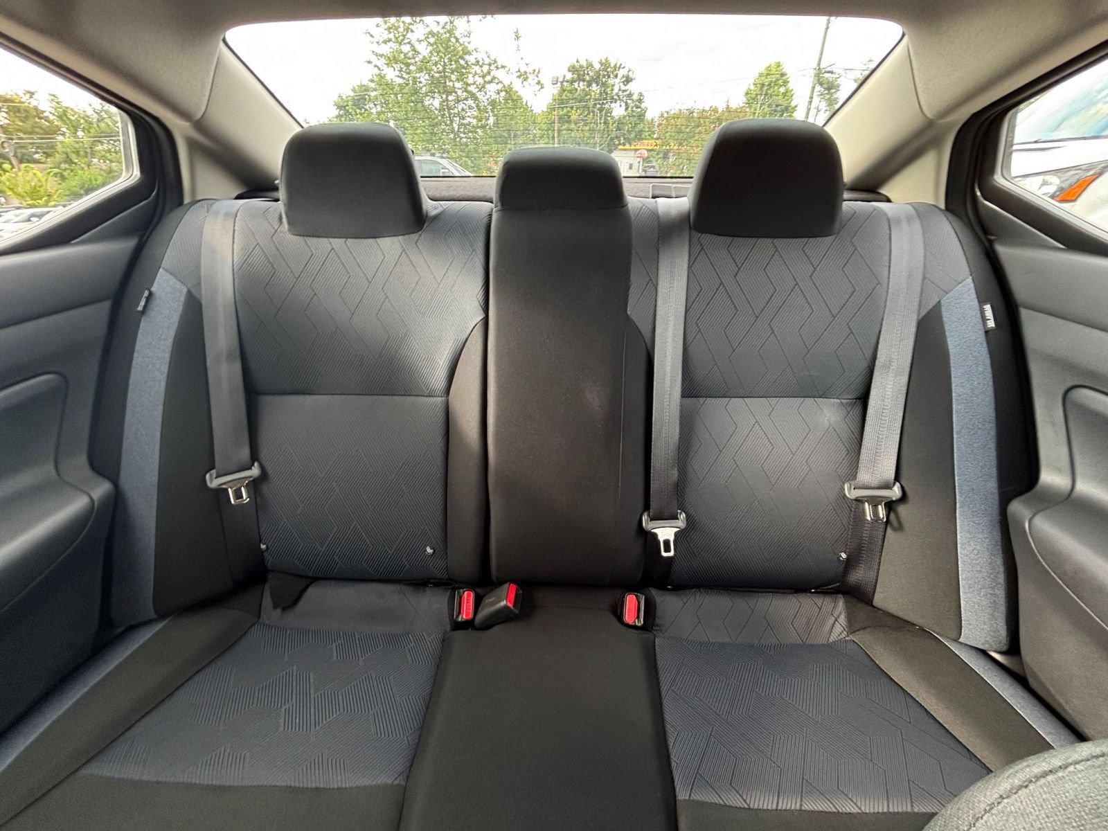 Used 2025 Nissan Versa SV FWD image 37