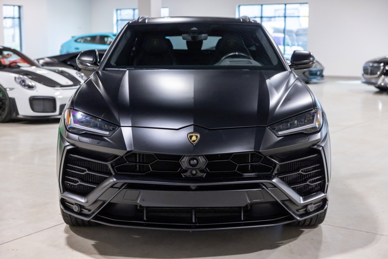 Used 2022 Lamborghini Urus image 11