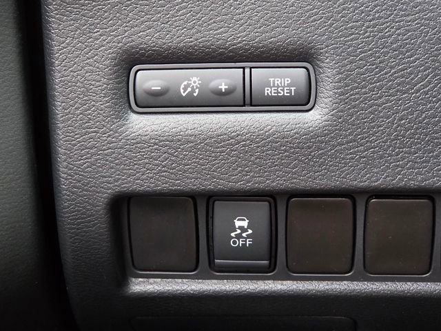 Used 2017 Nissan Murano S w/ Navigation Package image 35