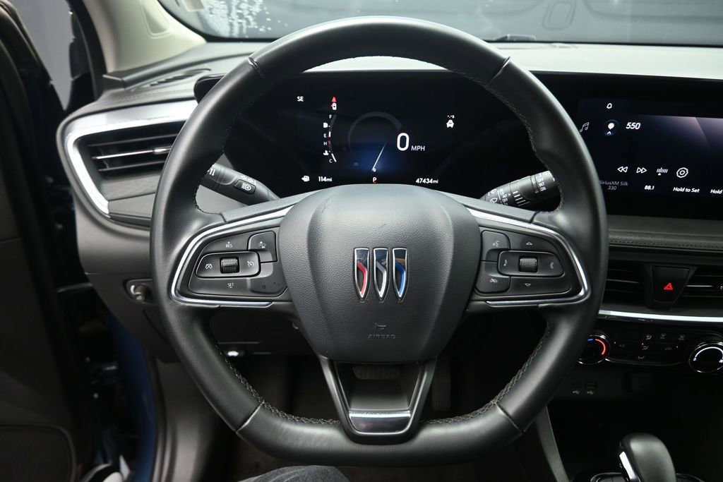 Used 2024 Buick Encore GX Sport Touring FWD image 6