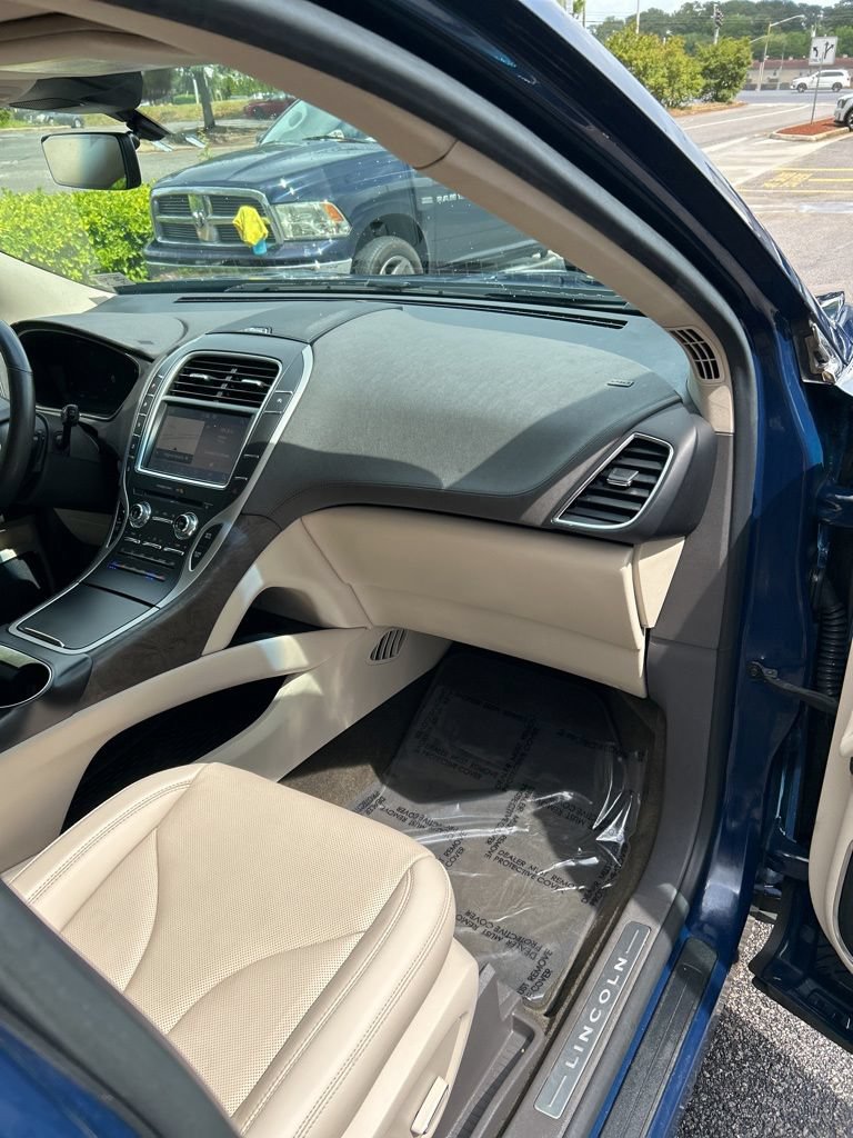 Used 2020 Lincoln Nautilus Reserve AWD/4WD image 7