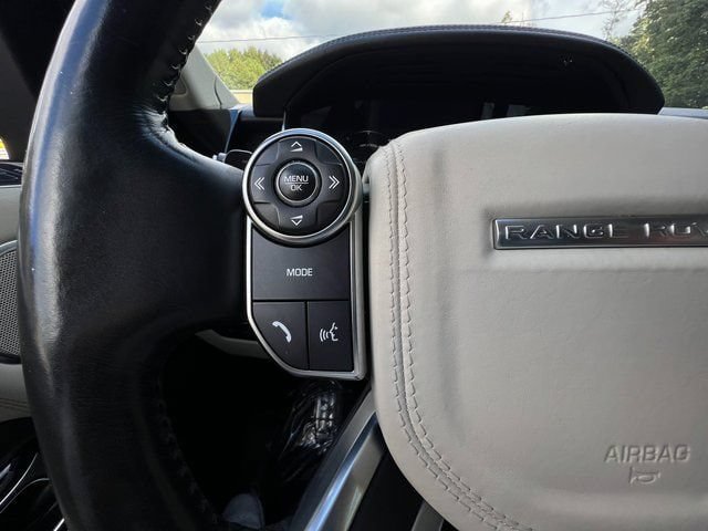 Used 2016 Land Rover Range Rover Supercharged AWD/4WD image 19