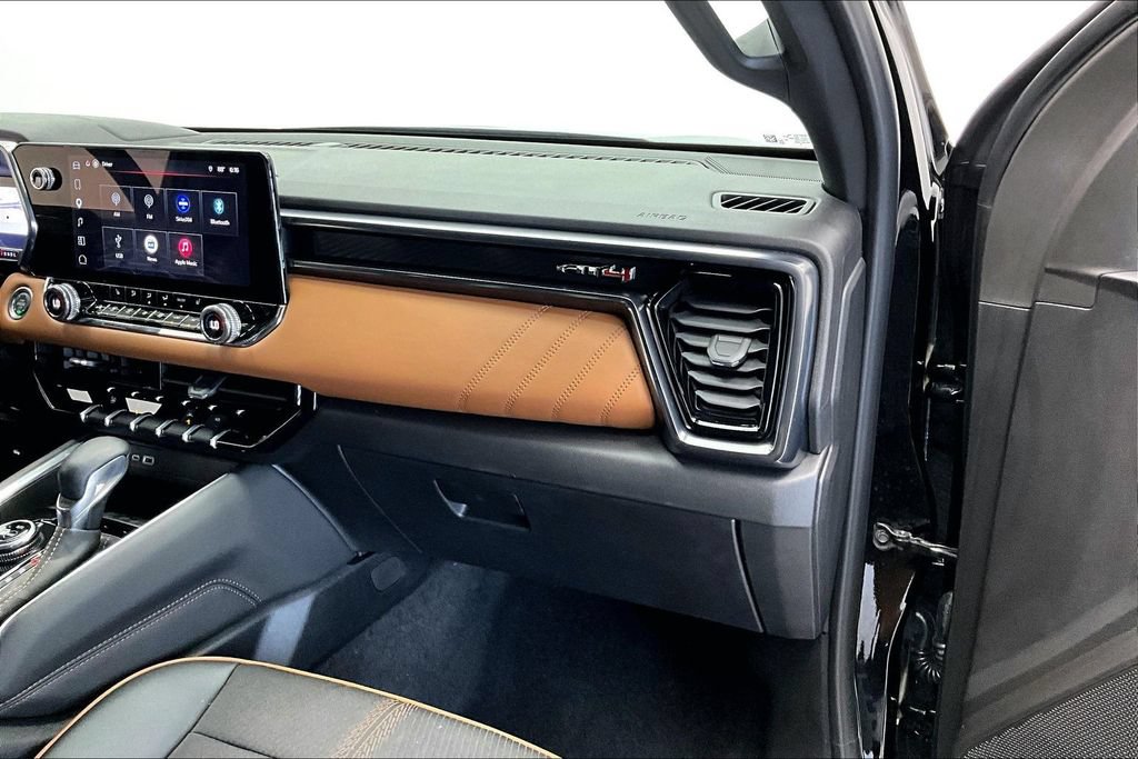 Used 2026 GMC Canyon AT4 w/ Nightfall Essentials Package AWD/4WD image 16