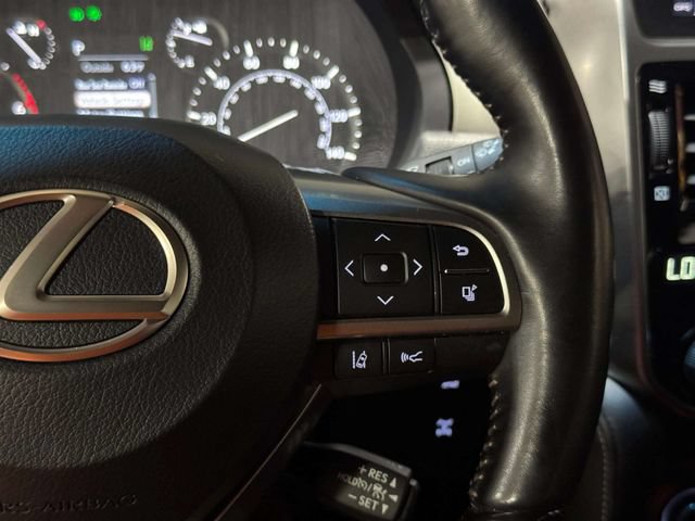 Used 2023 Lexus GX 460 Premium AWD/4WD image 17