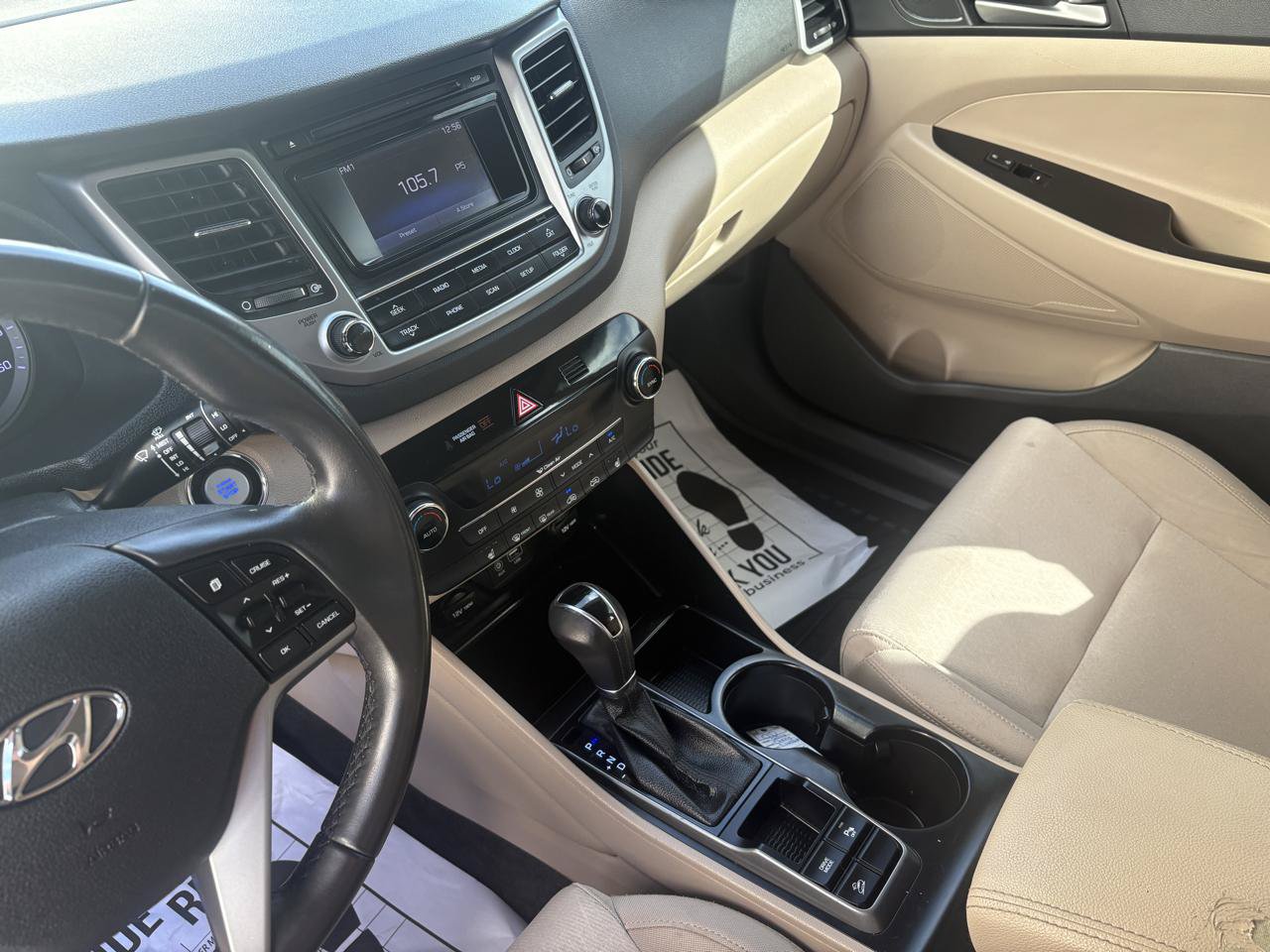 Used 2017 Hyundai Tucson Value w/ Cargo Package FWD image 10