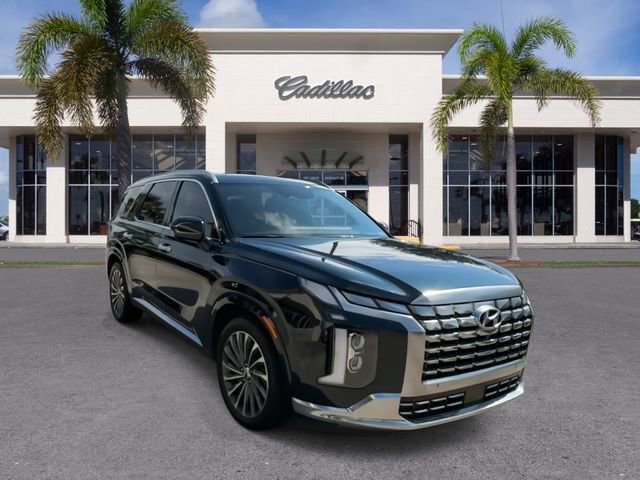 Used 2024 Hyundai Palisade Calligraphy image 3