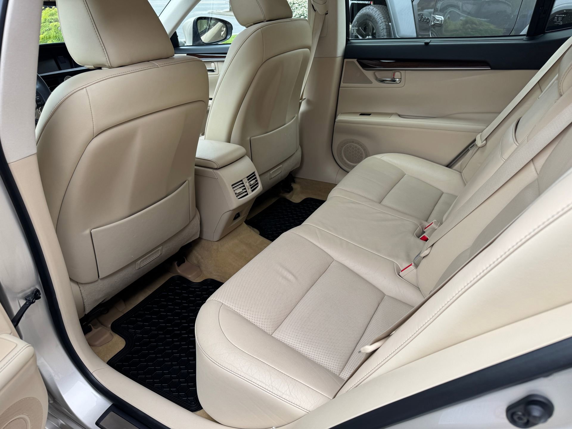 Used 2013 Lexus ES 350 image 16