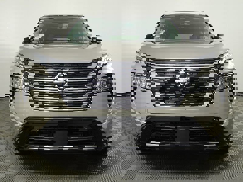 New 2026 Nissan Rogue Platinum image 16
