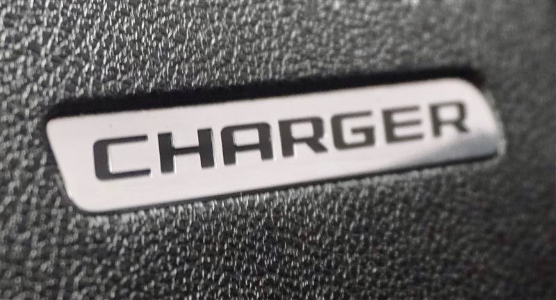 Used 2011 Dodge Charger R/T RWD image 30