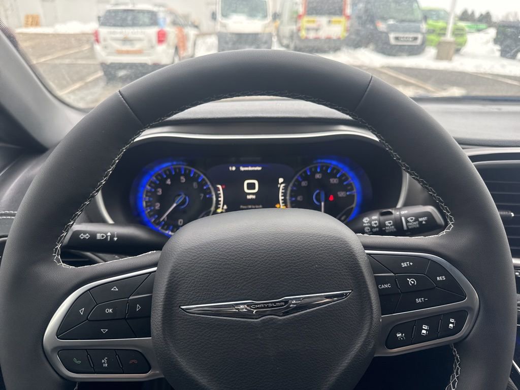 New 2026 Chrysler Pacifica Select image 26