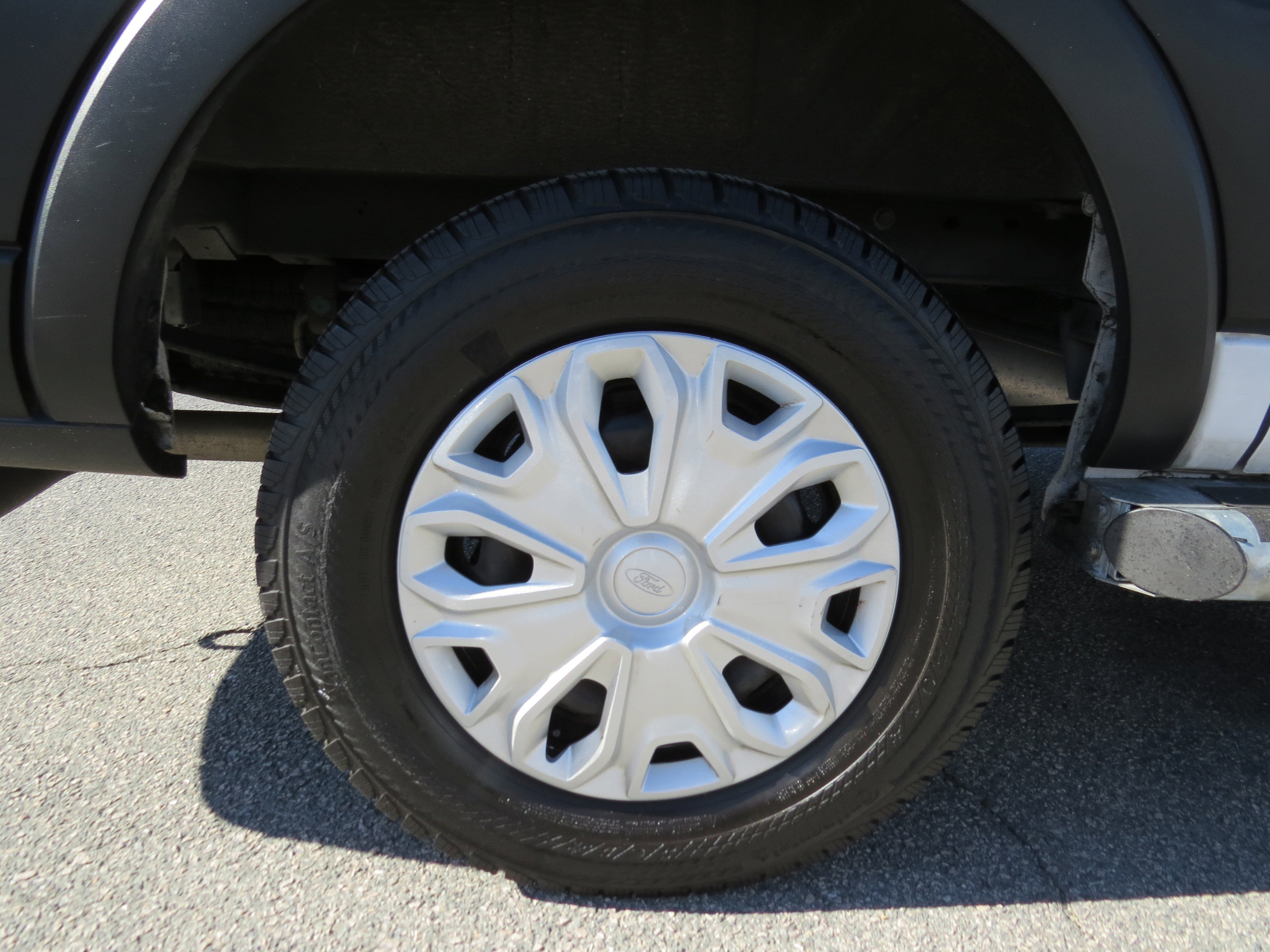 Used 2023 Ford Transit 250 Low Roof w/ Exterior Upgrade Package image 10