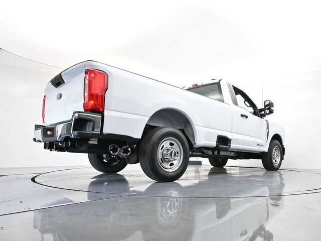 New 2026 Ford F350 XL w/ XL Chrome Package image 32