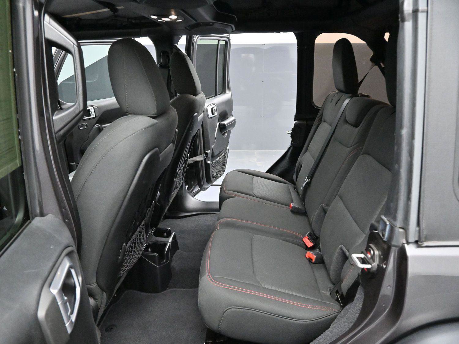 Used 2020 Jeep Wrangler Unlimited Rubicon image 30