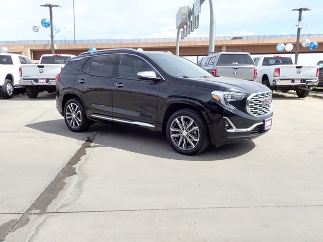 Used 2018 GMC Terrain Denali w/ Advanced Safety Package image 6