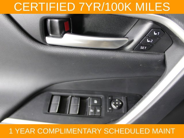 Used 2023 Toyota RAV4 XSE AWD/4WD image 16