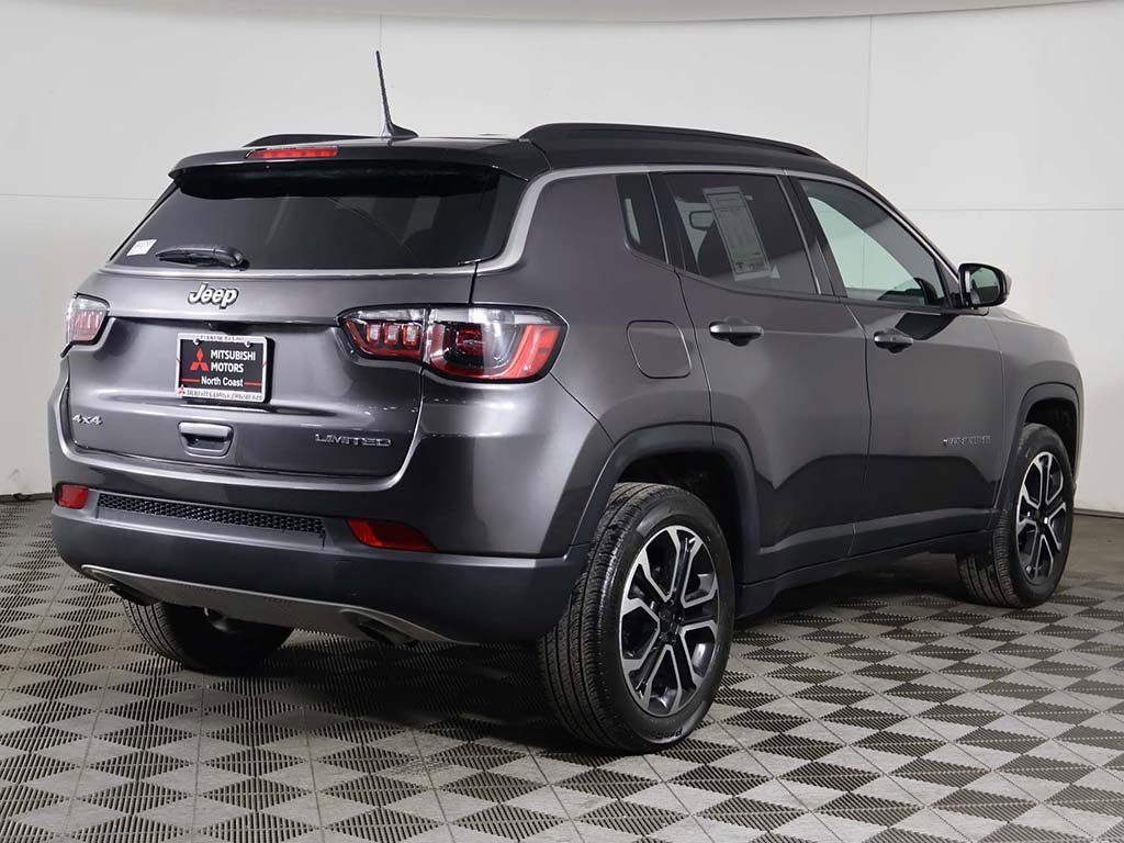 Used 2023 Jeep Compass Limited image 10