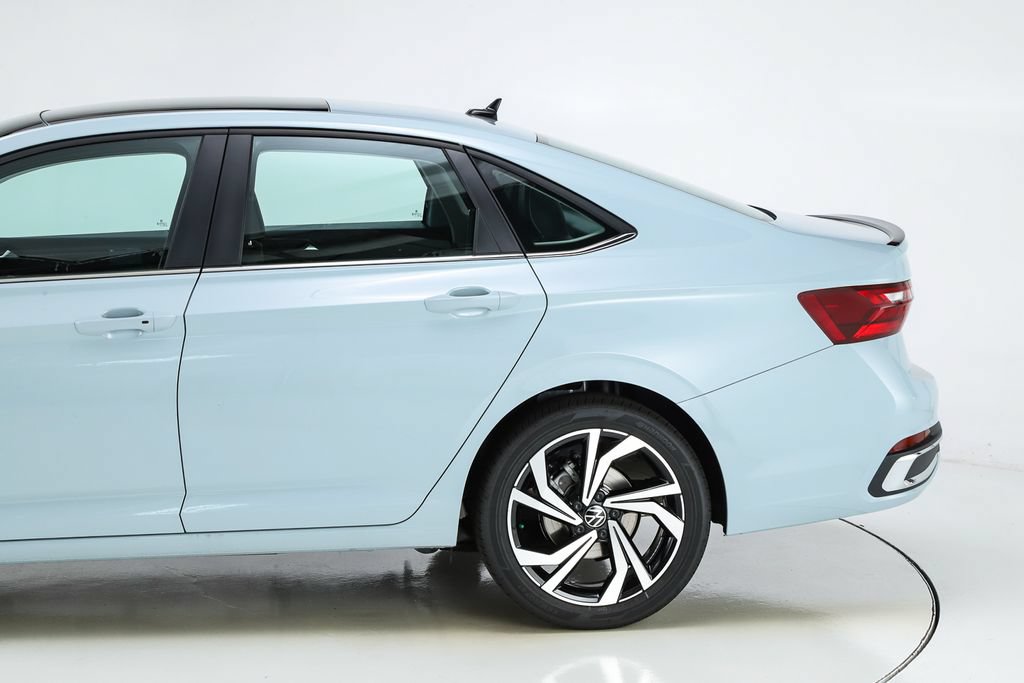 New 2026 Volkswagen Jetta SEL FWD image 4