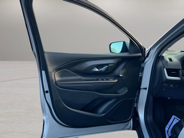 Used 2020 GMC Terrain SLT image 9