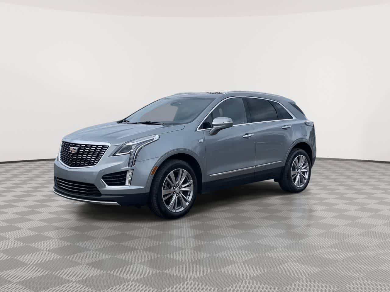 Certified 2024 Cadillac XT5 Premium Luxury AWD/4WD image 4