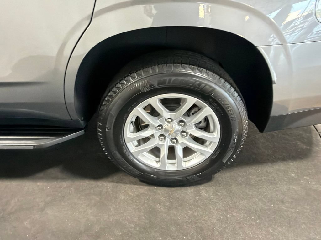Certified 2021 Chevrolet Tahoe LT w/ Luxury Package AWD/4WD image 36