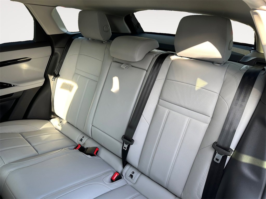 New 2025 Land Rover Range Rover Evoque S image 13