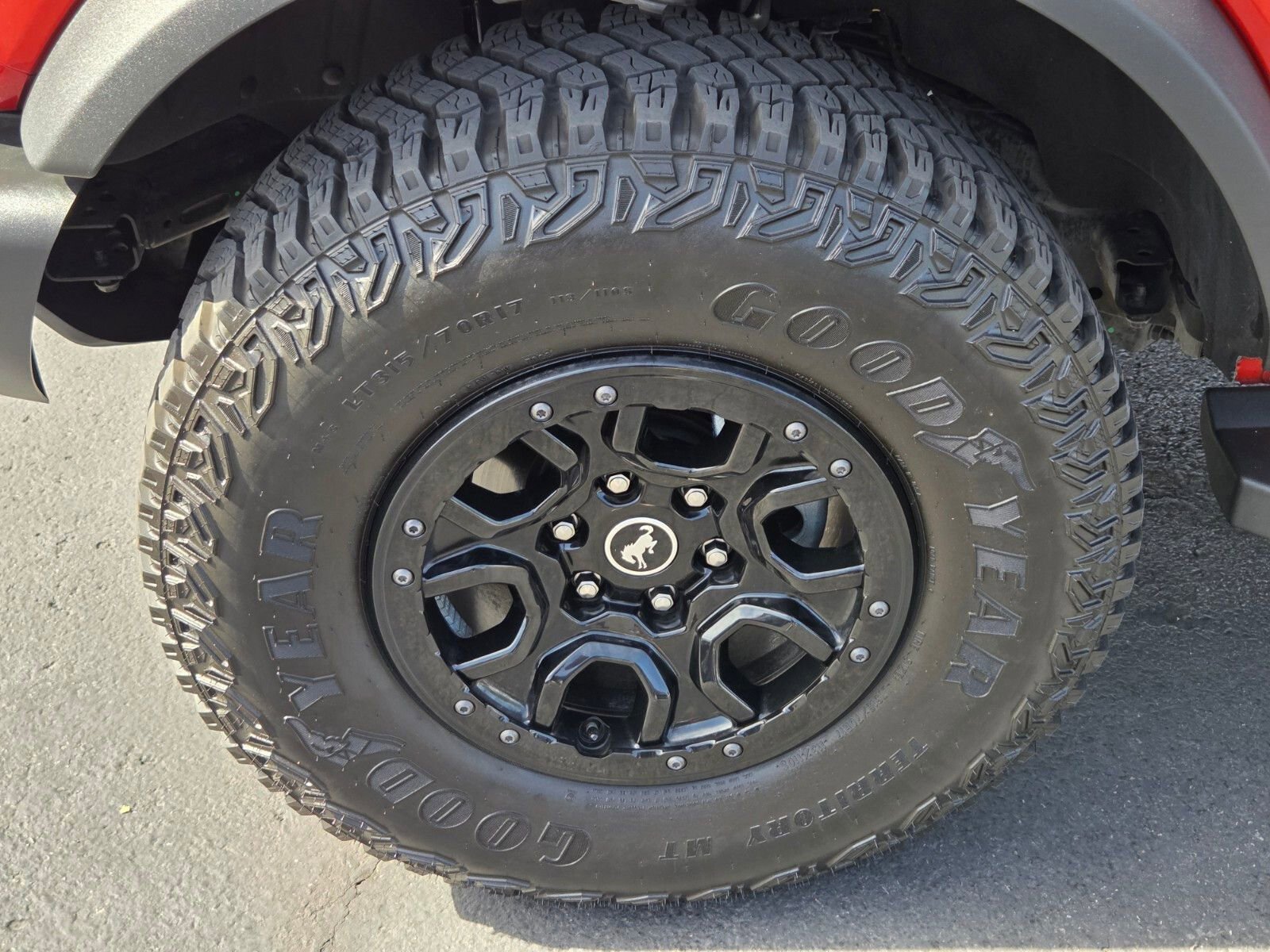 Certified 2023 Ford Bronco Wildtrak image 9