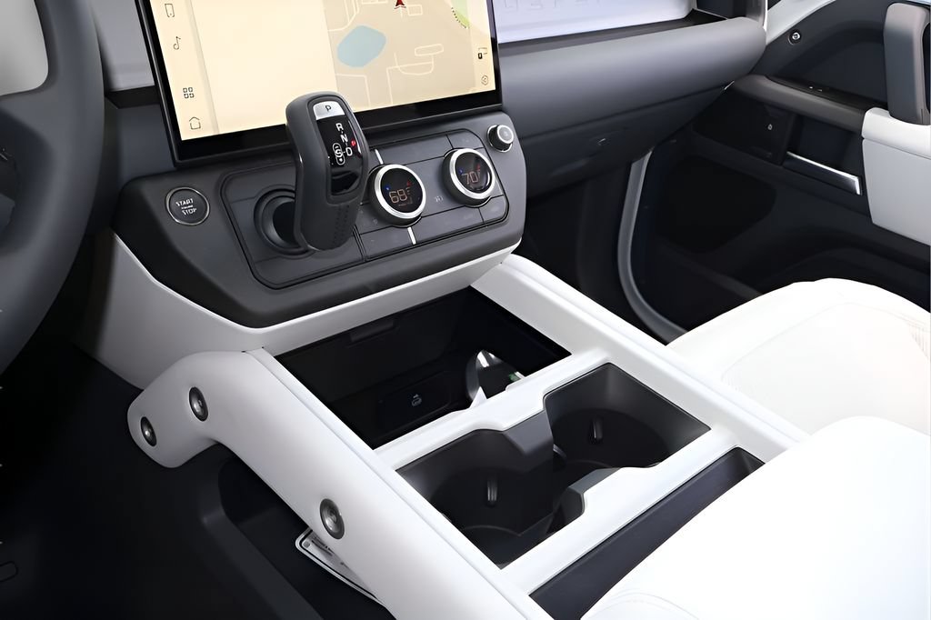 New 2026 Land Rover Defender 110 X-Dynamic SE AWD/4WD image 26