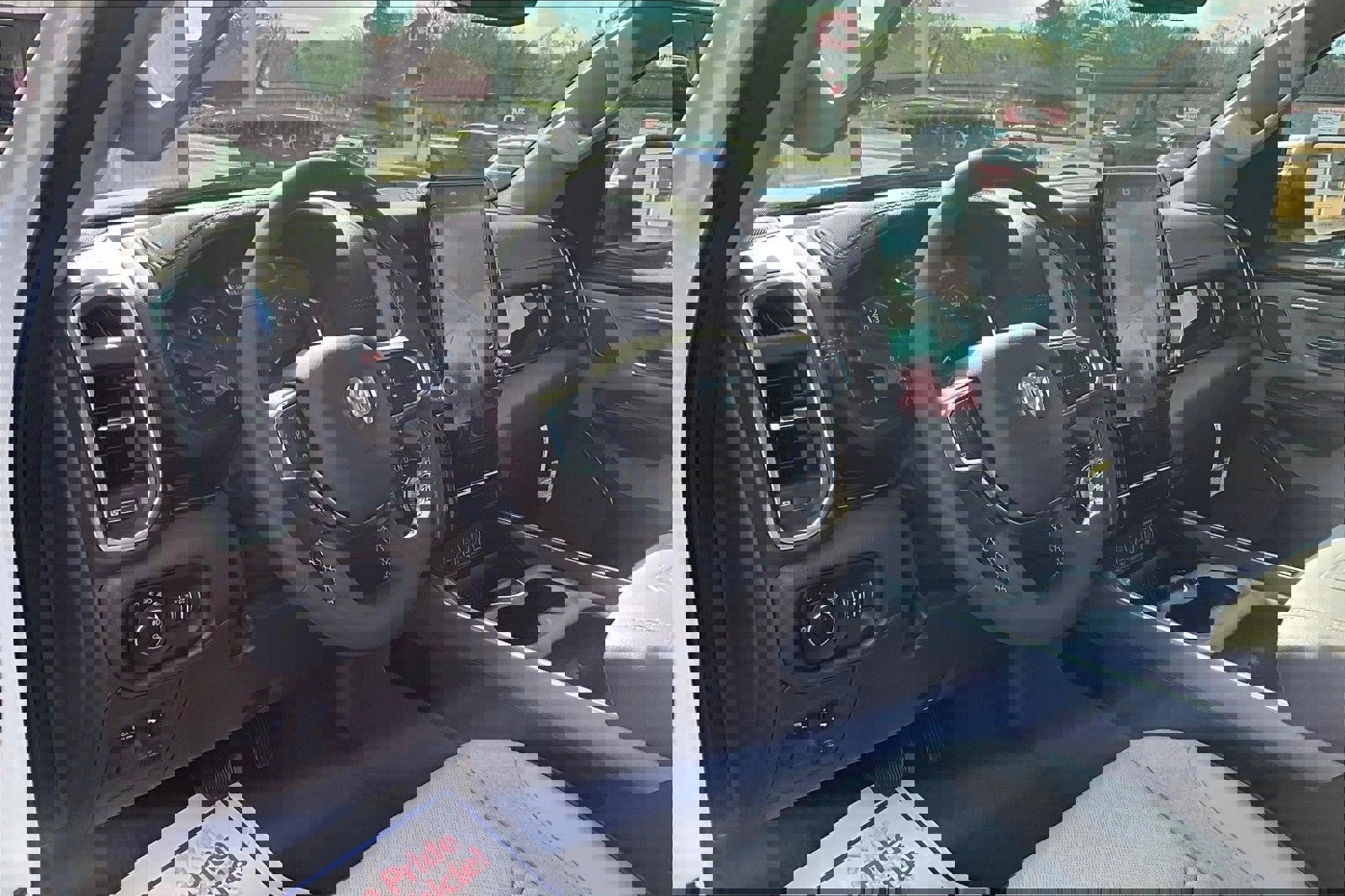 New 2025 RAM 1500 Laramie image 6