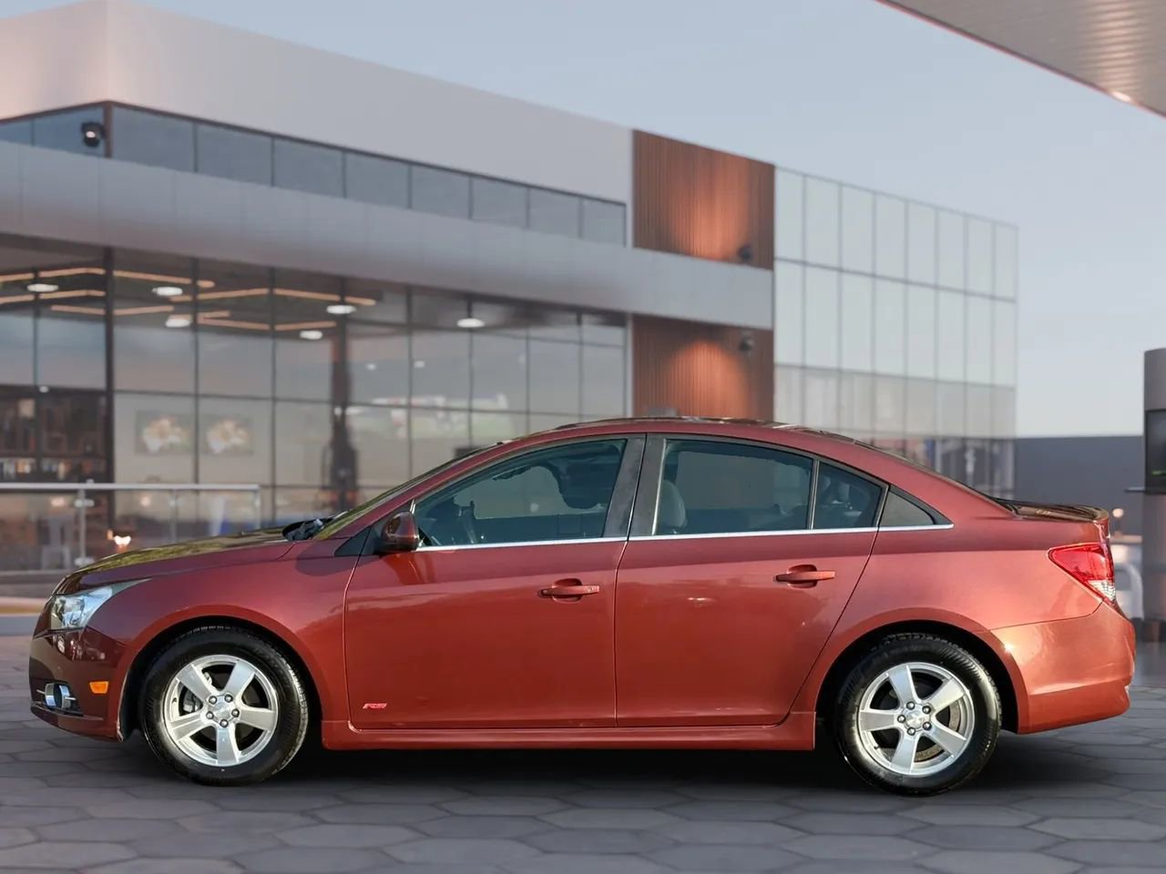 Used 2012 Chevrolet Cruze LT w/ RS Package FWD image 3
