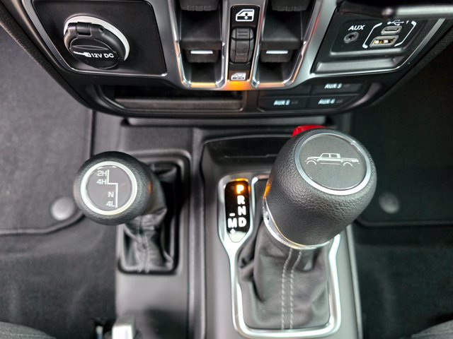 New 2026 Jeep Gladiator Sport AWD/4WD image 15