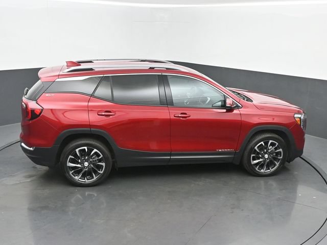 Used 2023 GMC Terrain SLT w/ LPO, Floor Liner Package FWD image 41