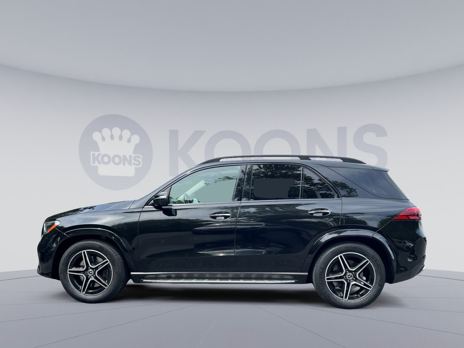 Used 2024 Mercedes-Benz GLE 350 4MATIC image 7