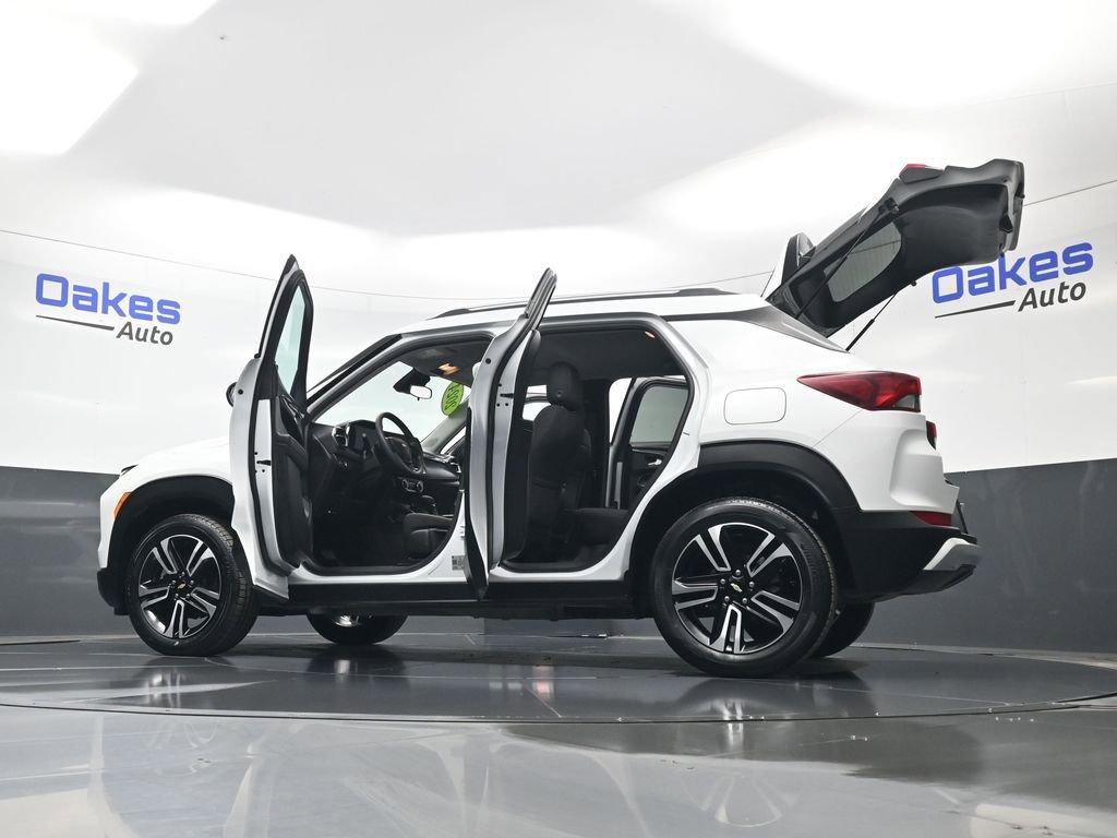 Used 2024 Chevrolet TrailBlazer LT image 60