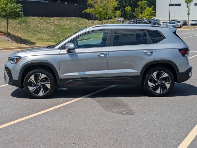 New 2026 Volkswagen Taos SE AWD/4WD image 7