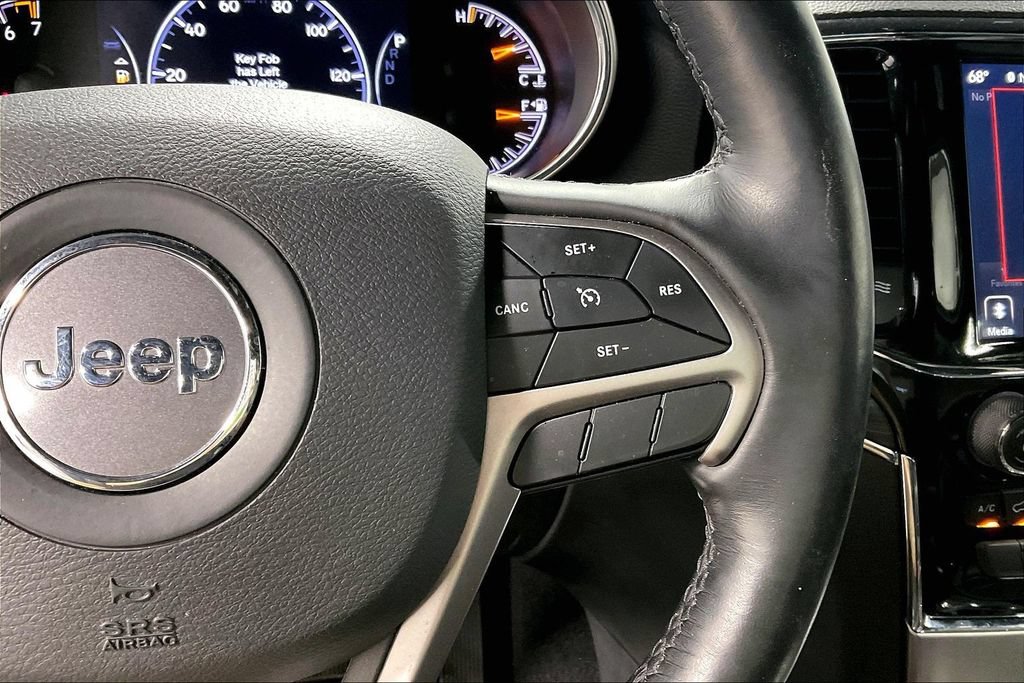 Used 2021 Jeep Grand Cherokee Limited AWD/4WD image 26