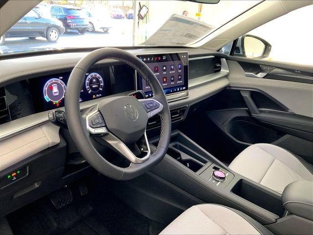 New 2026 Volkswagen Tiguan SE AWD/4WD image 3