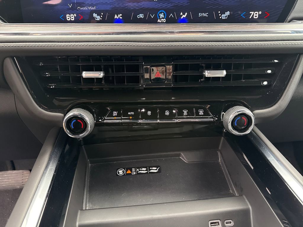 Used 2025 Chevrolet Tahoe Z71 image 23