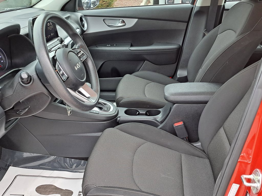 Used 2023 Kia Forte LXS image 20