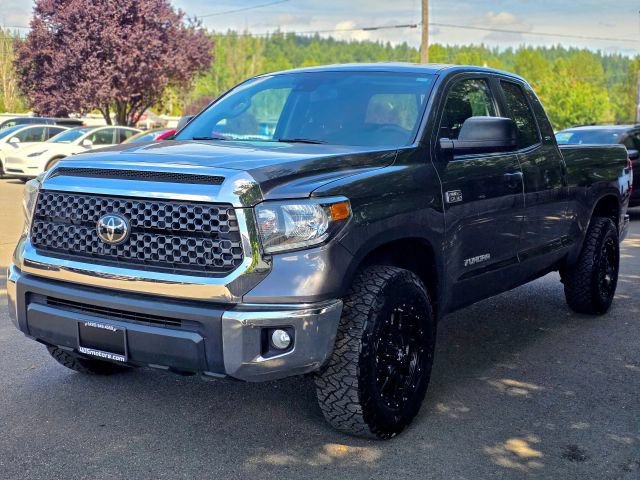 Used 2020 Toyota Tundra SR5 w/ SR5 Upgrade Package AWD/4WD image 4