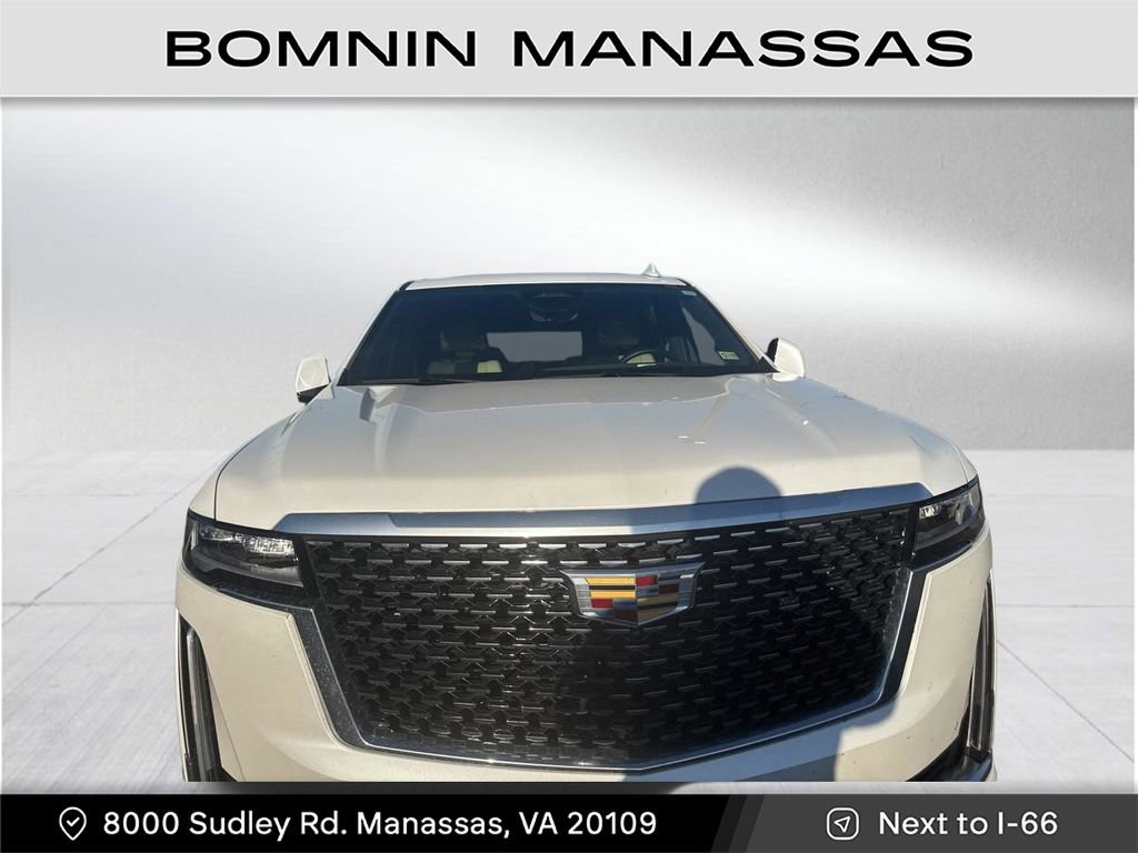 Used 2024 Cadillac Escalade Premium Luxury image 7