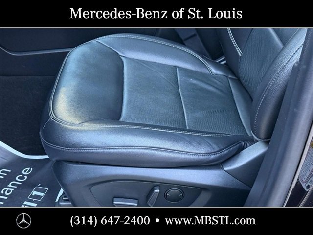 Used 2022 Ford Explorer Limited w/ Equipment Group 301A image 18