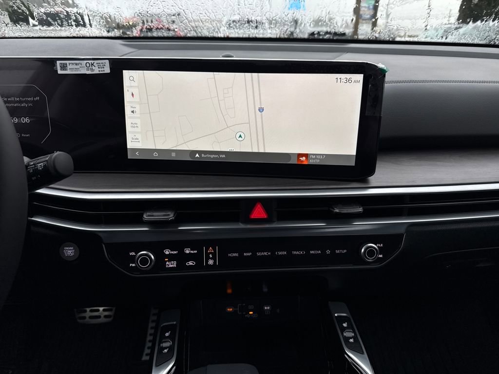 New 2025 Kia Sorento SX image 25