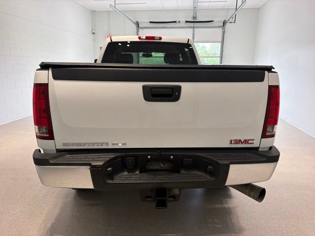 Used 2011 GMC Sierra 3500 SLE w/ SLE Preferred Package AWD/4WD image 6