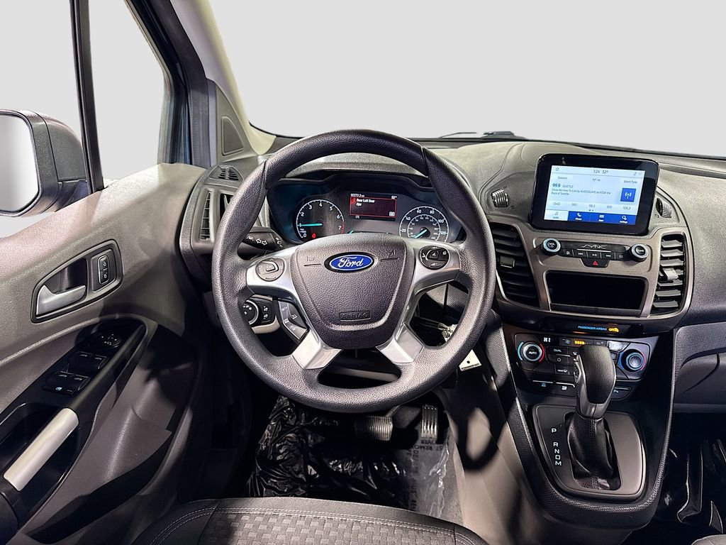 Used 2022 Ford Transit Connect XLT FWD image 16