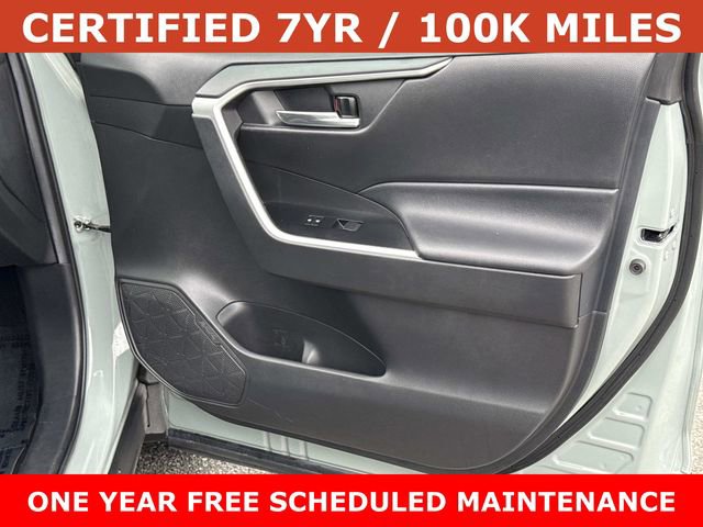 Used 2021 Toyota RAV4 XLE Premium w/ Carpet Mat Package (TMS) FWD image 8