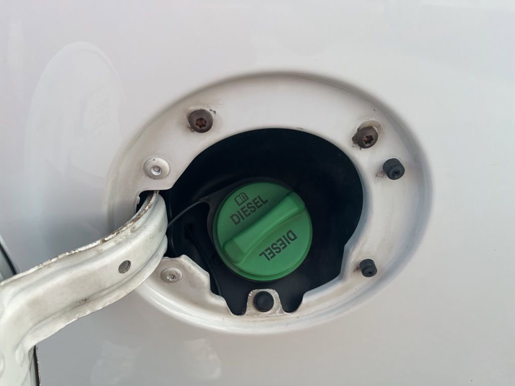 Used 2008 Chevrolet Silverado 3500 LTZ w/ EZ-Lift Tailgate Package image 44