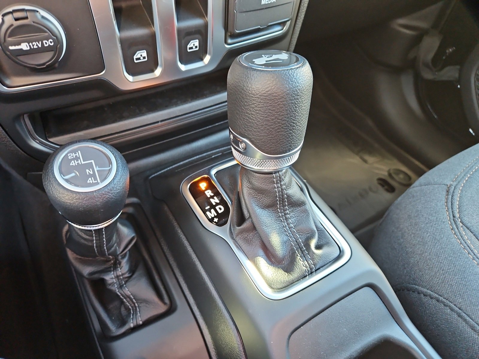 New 2026 Jeep Wrangler Sport S image 25
